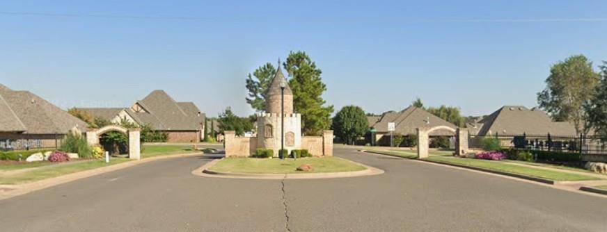 11316 SW 37th ST, Mustang, OK 73064