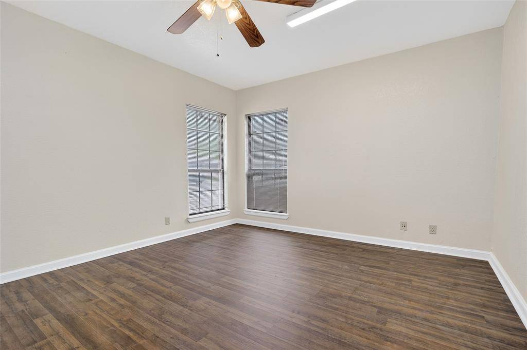 1225 Sovereign ROW #101, Oklahoma City, OK 73108