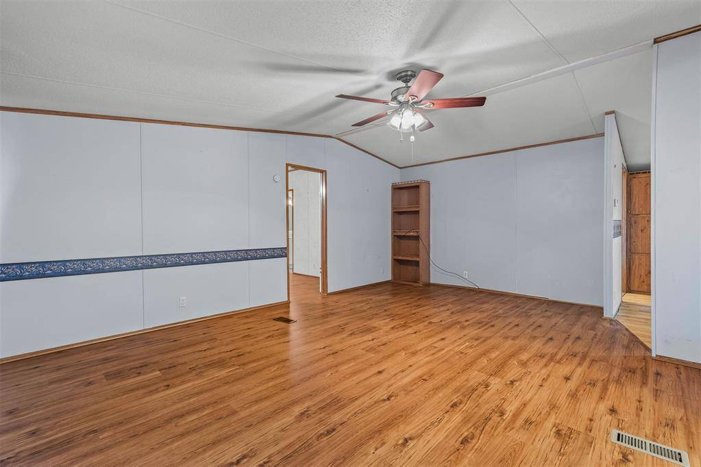 2660 County Street 2856, Chickasha, OK 73018