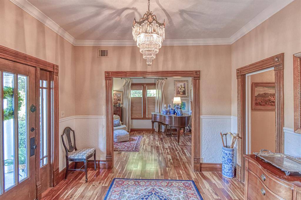 1016 W Kansas AVE, Chickasha, OK 73018