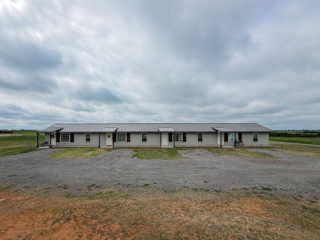 3521 Quail Run ST, Hinton, OK 73047
