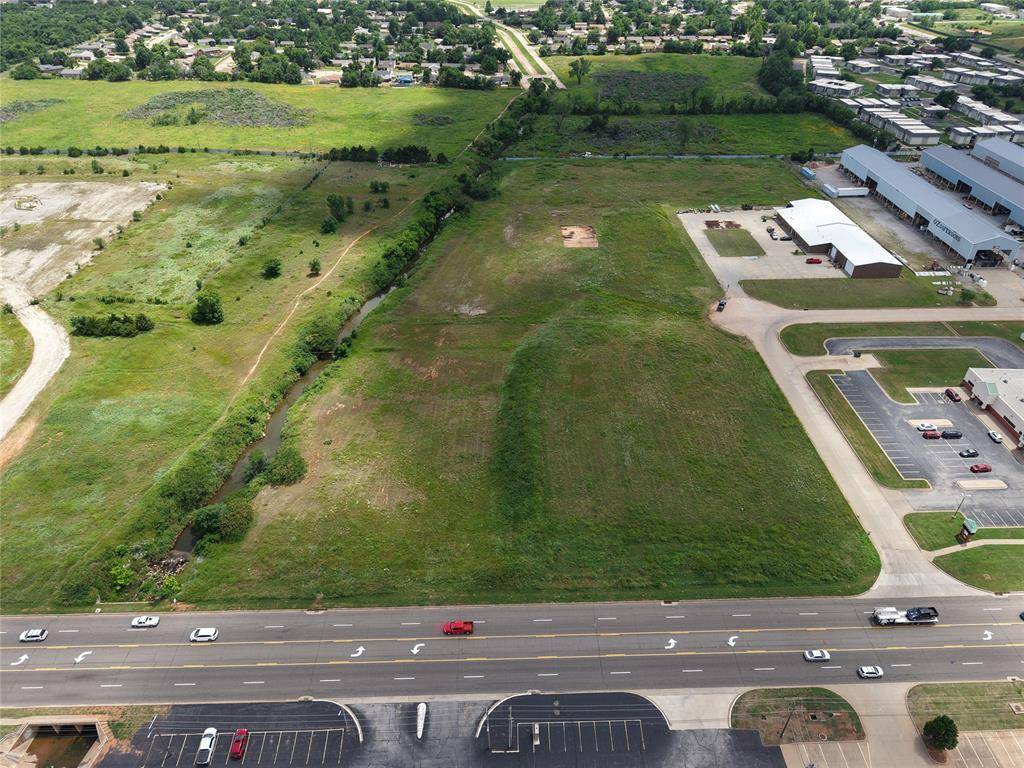 3250 SE 30th ST, Del City, OK 73115