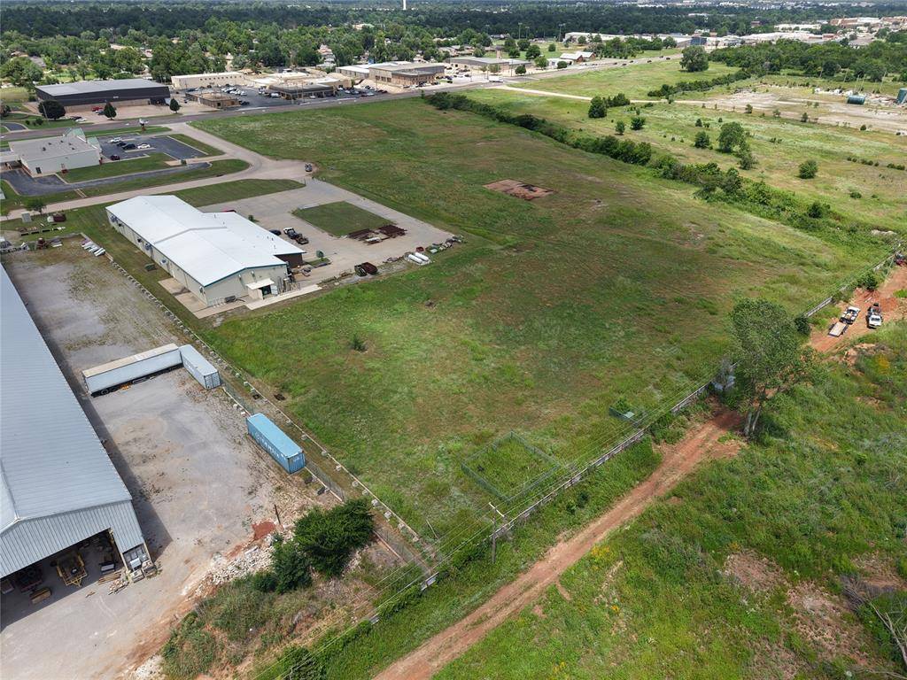 3250 SE 30th ST, Del City, OK 73115