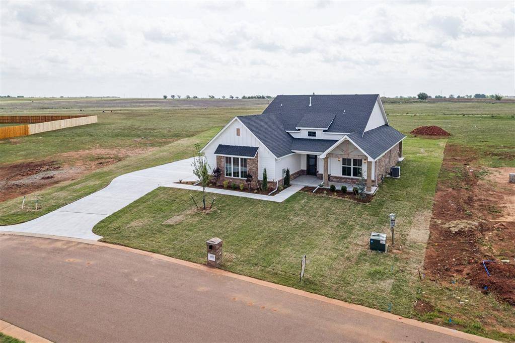 6900 Lake View CT, Cashion, OK 73016