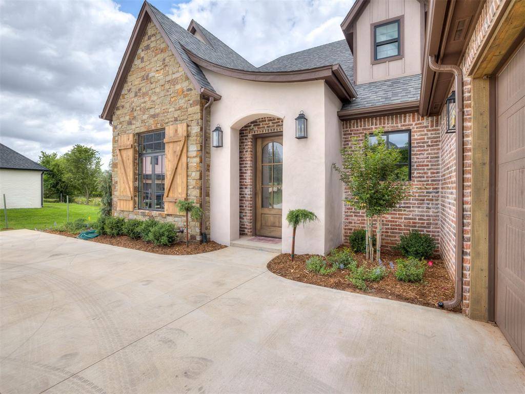 3394 Red Ridge DR, Blanchard, OK 73010