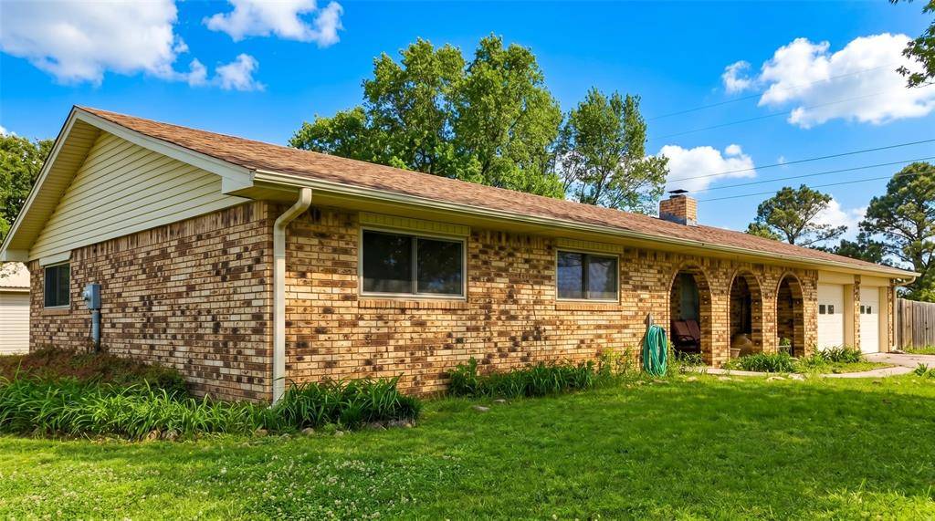 701 Highway 110 HWY, Davis, OK 73030