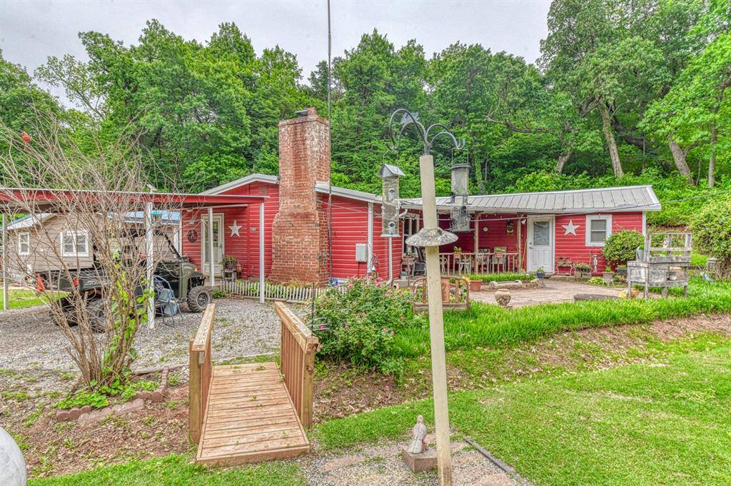 22251 W Fifth ST, Hinton, OK 73047