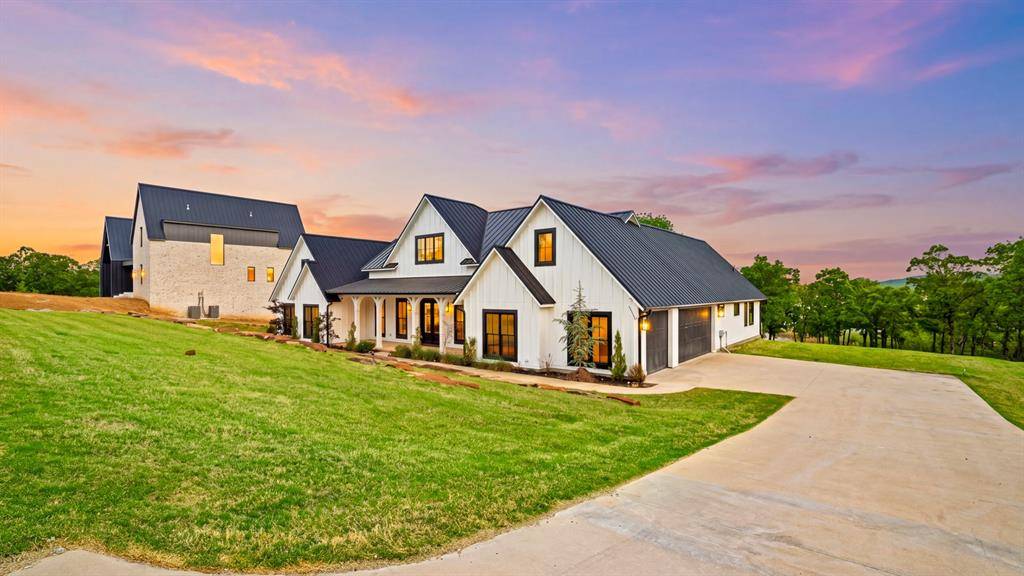 754 Pebble Ridge ARC, Eufaula, OK 74432