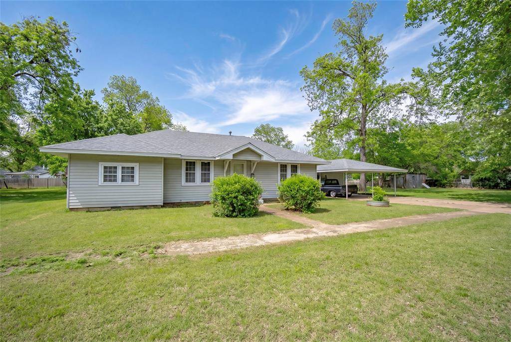 412 S Cherry ST, Pauls Valley, OK 73075