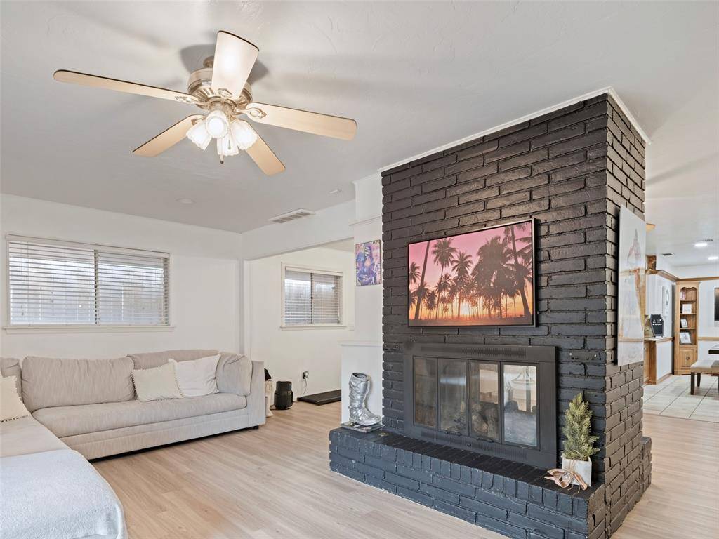 2815 N Grove AVE, Oklahoma City, OK 73127