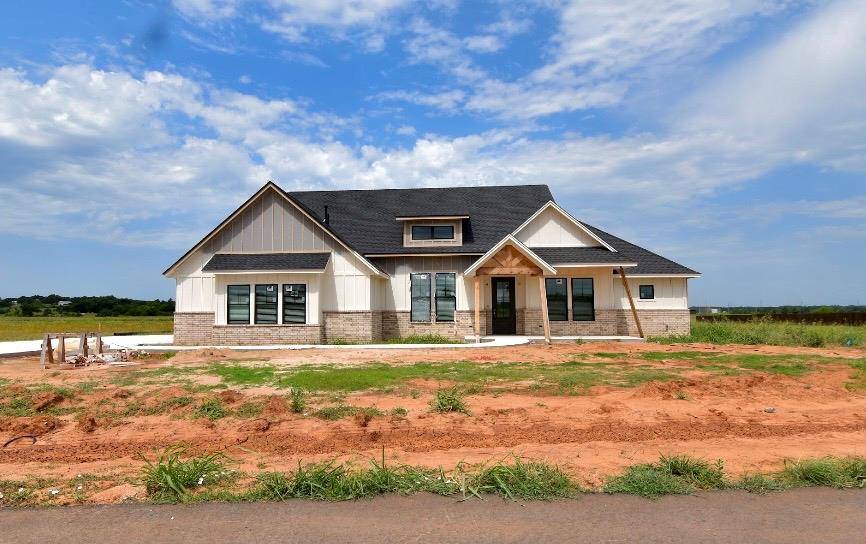 11497 Carefree LN, Shawnee, OK 74804