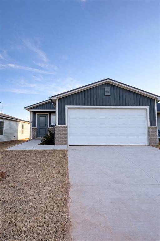 1219 Colt DR, Guthrie, OK 73044