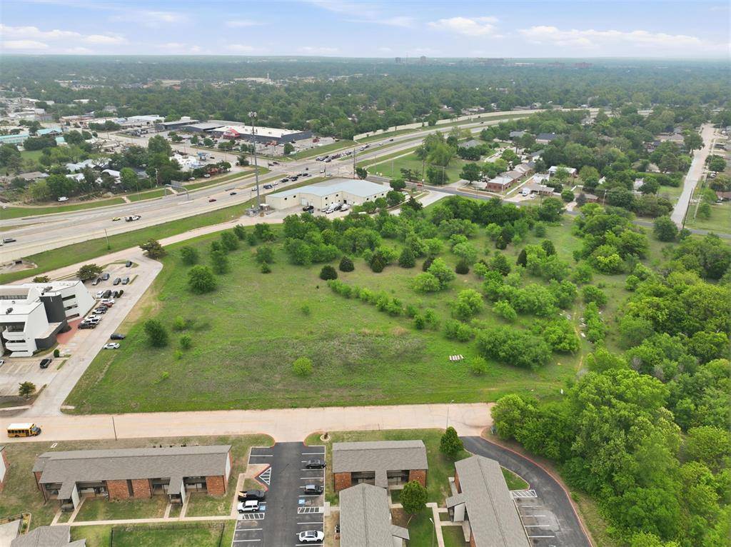 1 SW Van Buren ST, Norman, OK 73072