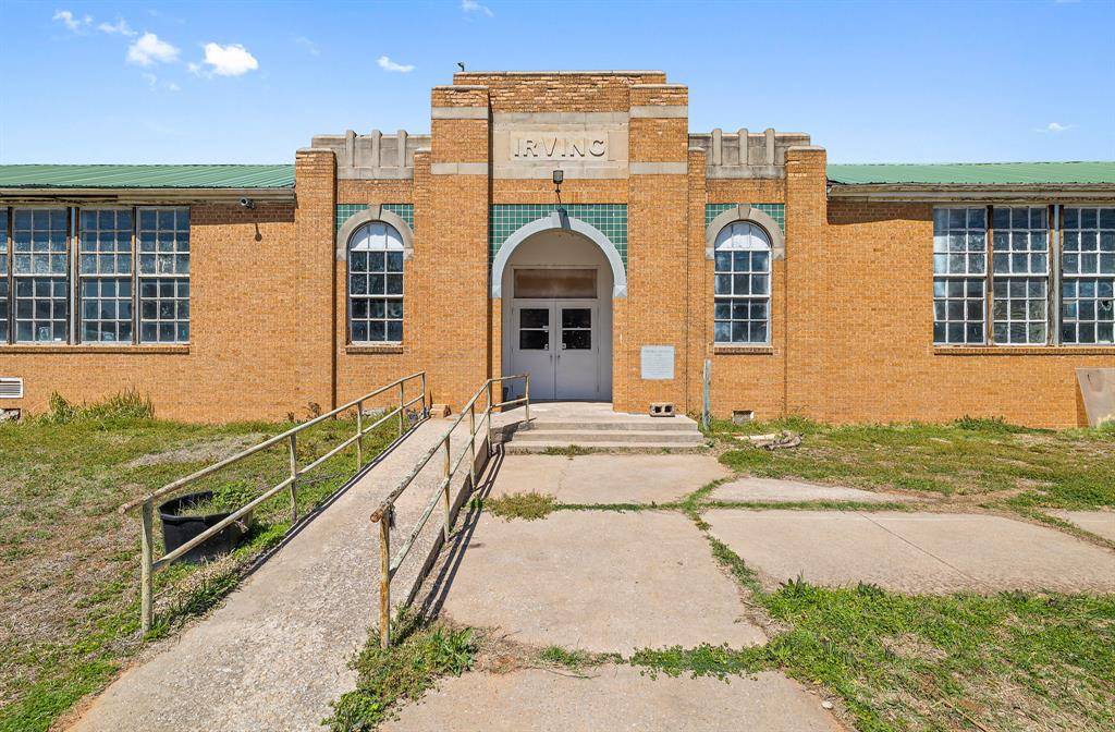 100 E Foreman ST, El Reno, OK 73036