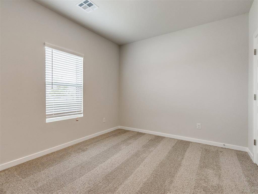 2616 Otis LN, Yukon, OK 73099