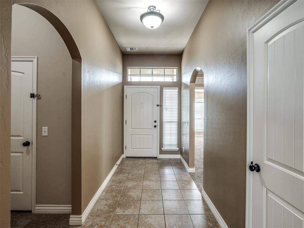 1108 SW 160th CT, Oklahoma City, OK 73170