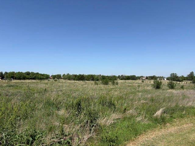 N Stout DR, Piedmont, OK 73078