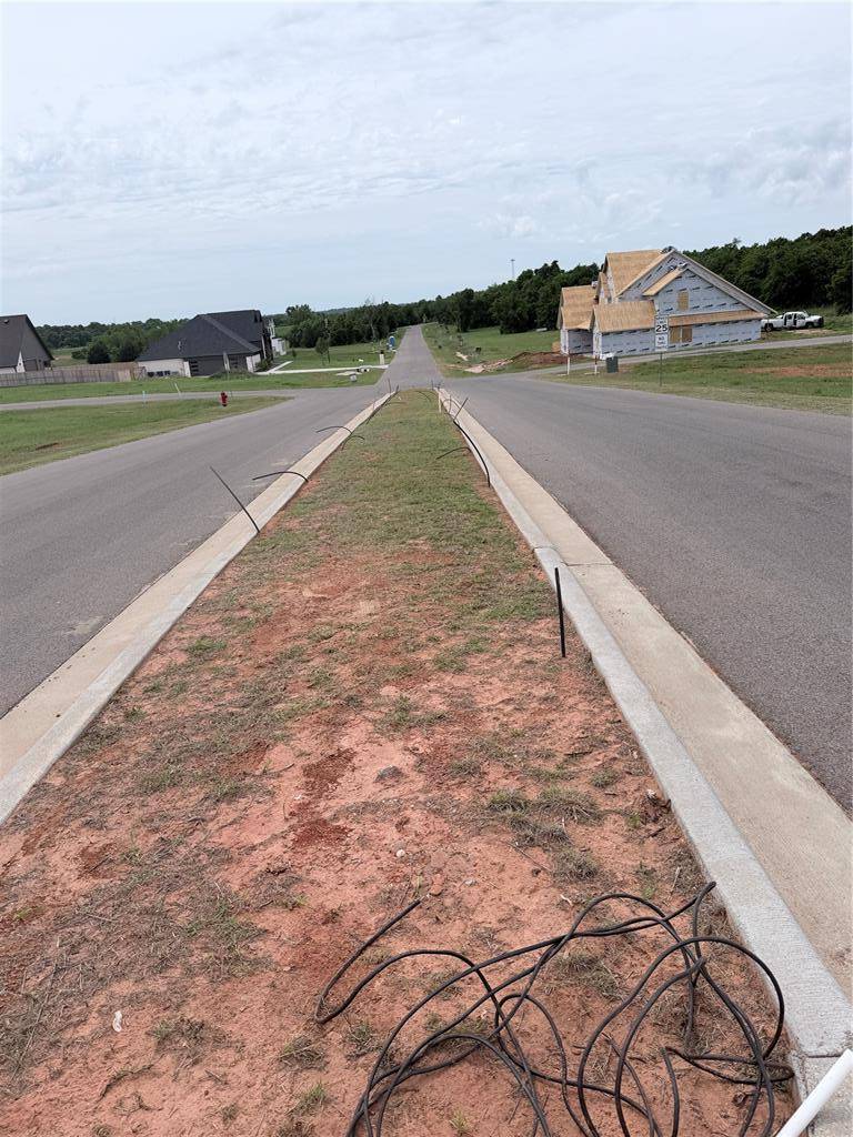 8202 Autumn Blaze, Blanchard, OK 73010