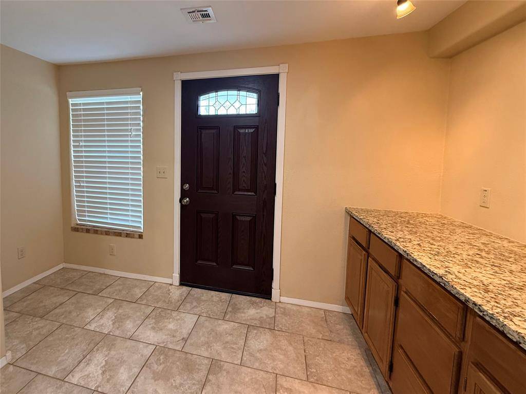 711 S Randall AVE, Elk City, OK 73644