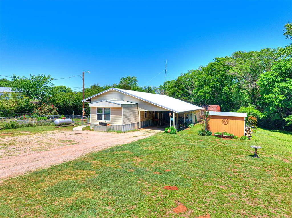 9201 E Slaughterville RD, Lexington, OK 73051