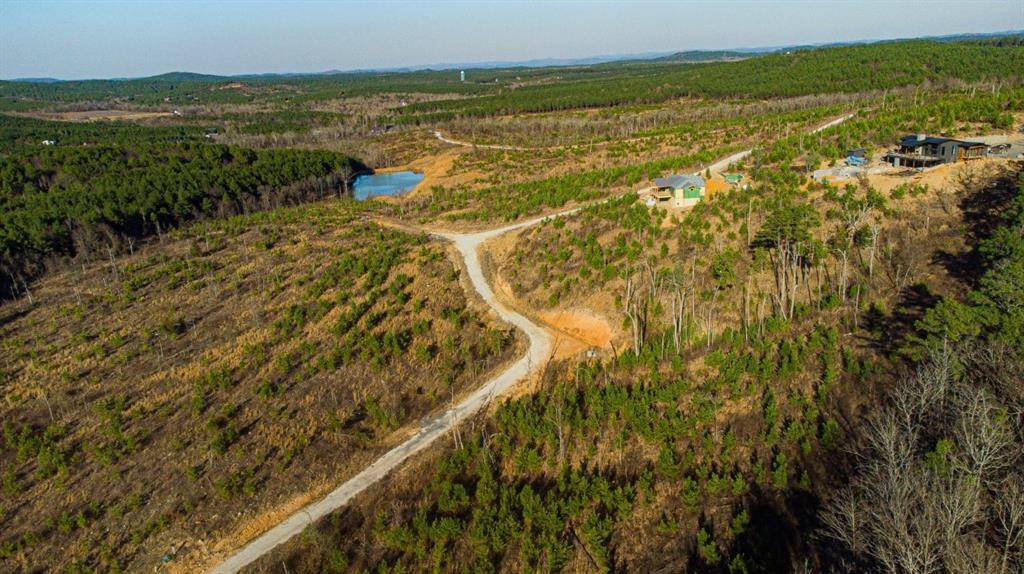 543 Woodland Ridge TRL, Broken Bow, OK 74728