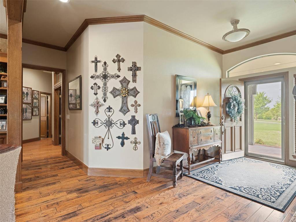 6808 SE 104th ST, Oklahoma City, OK 73165