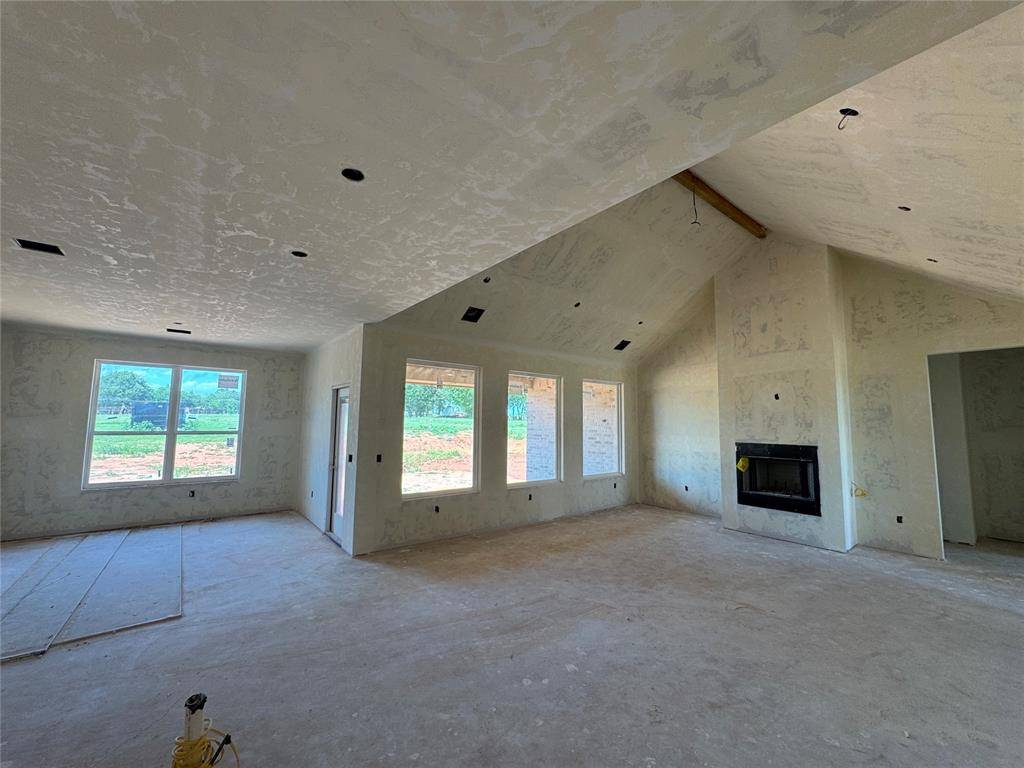 2436 Wolf Creek BND, Blanchard, OK 73010