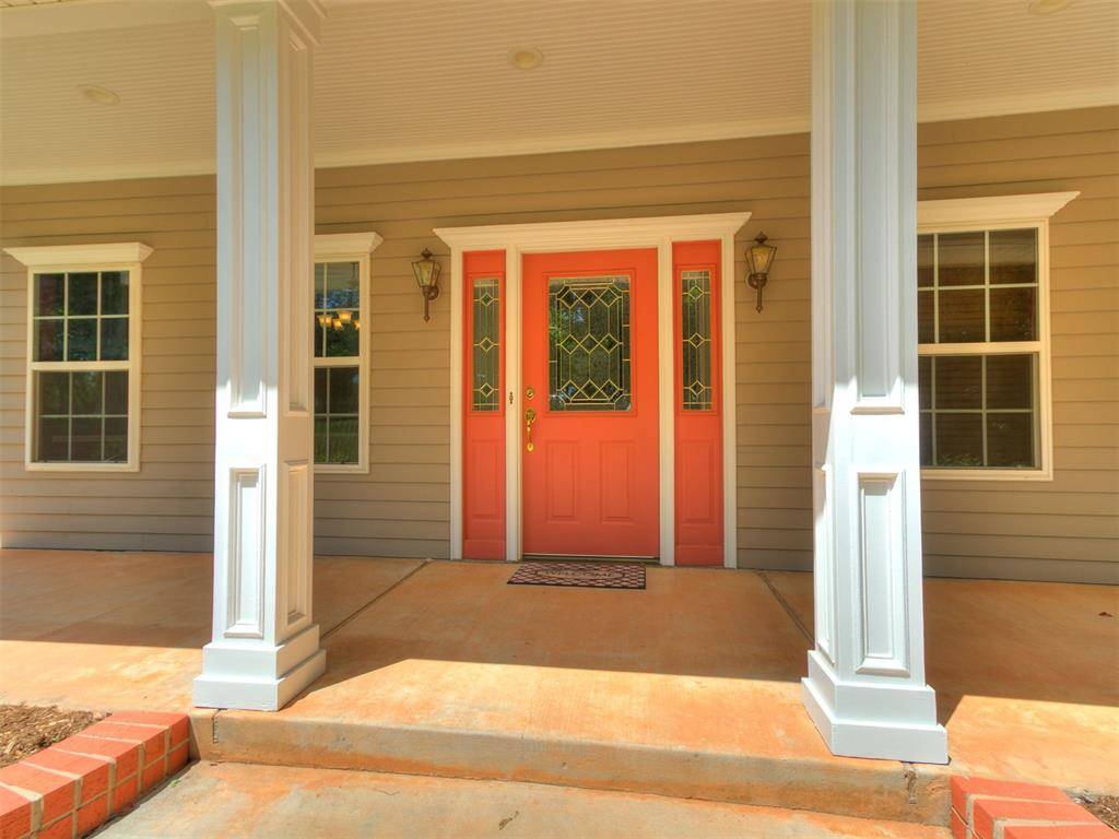 1851 Silver Oaks DR, Edmond, OK 73025