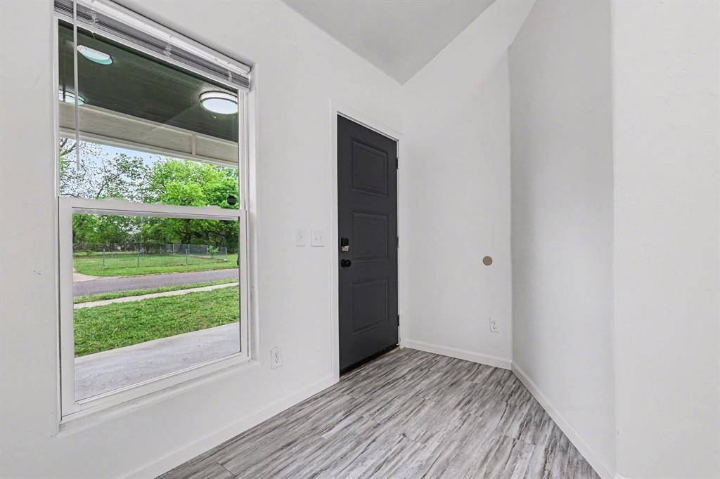 1531 NE 18th ST, Oklahoma City, OK 73111