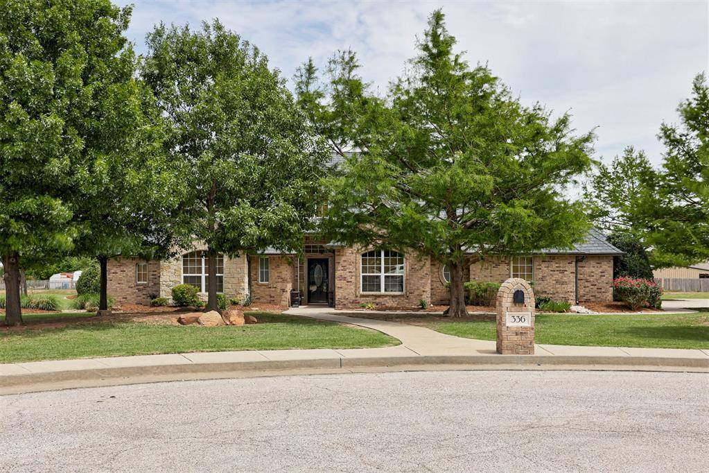 336 NE Angela CIR, Piedmont, OK 73078