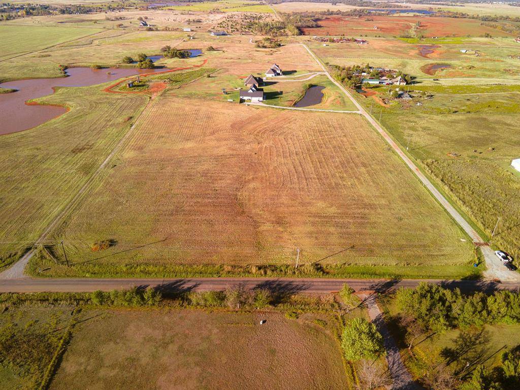3 Waterloo, Cashion, OK 73016