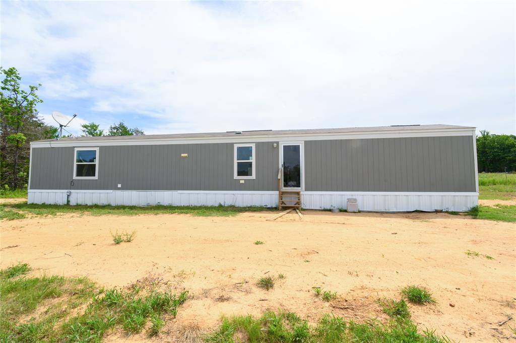 38570 EW 1300 NS 3590 RD, Seminole, OK 74868