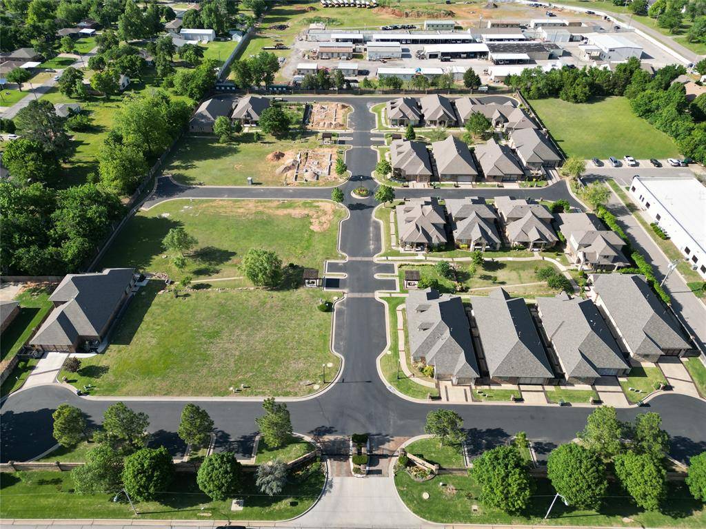 9228 Joan DR, Midwest City, OK 73130