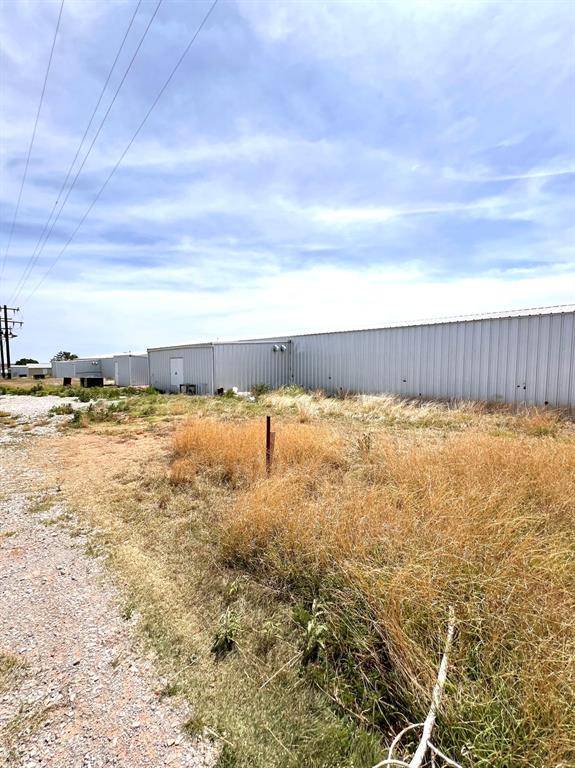 11962 N 2280 RD, Cordell, OK 73632