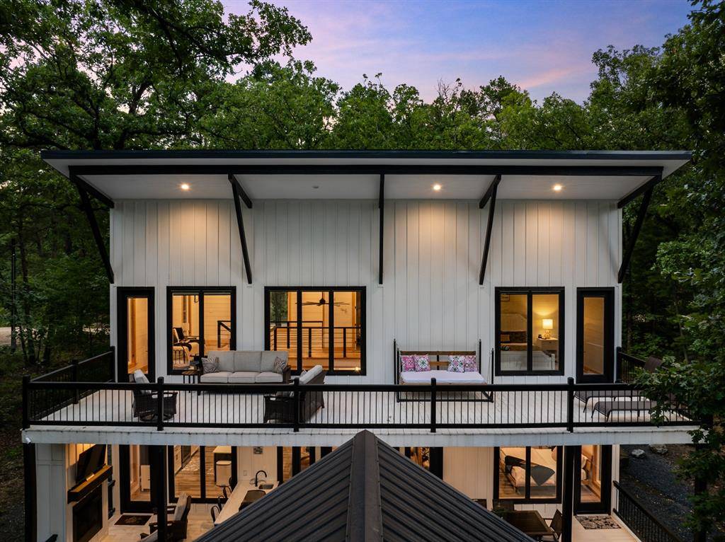 178 Penner RD, Broken Bow, OK 74728