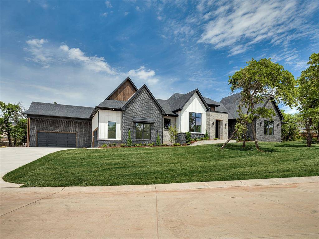 8080 Silver Spur, Arcadia, OK 73007