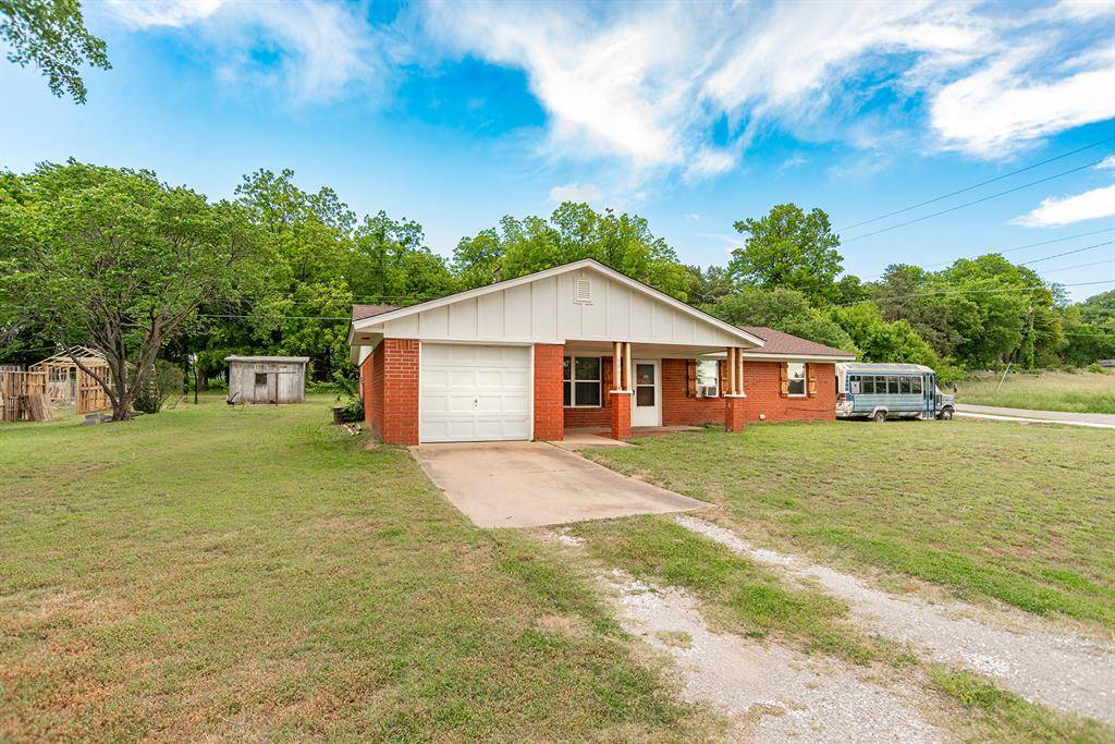 104 NE 7th ST, Perkins, OK 74059
