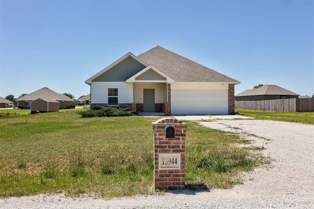 15944 Spur CIR, Mcloud, OK 74851