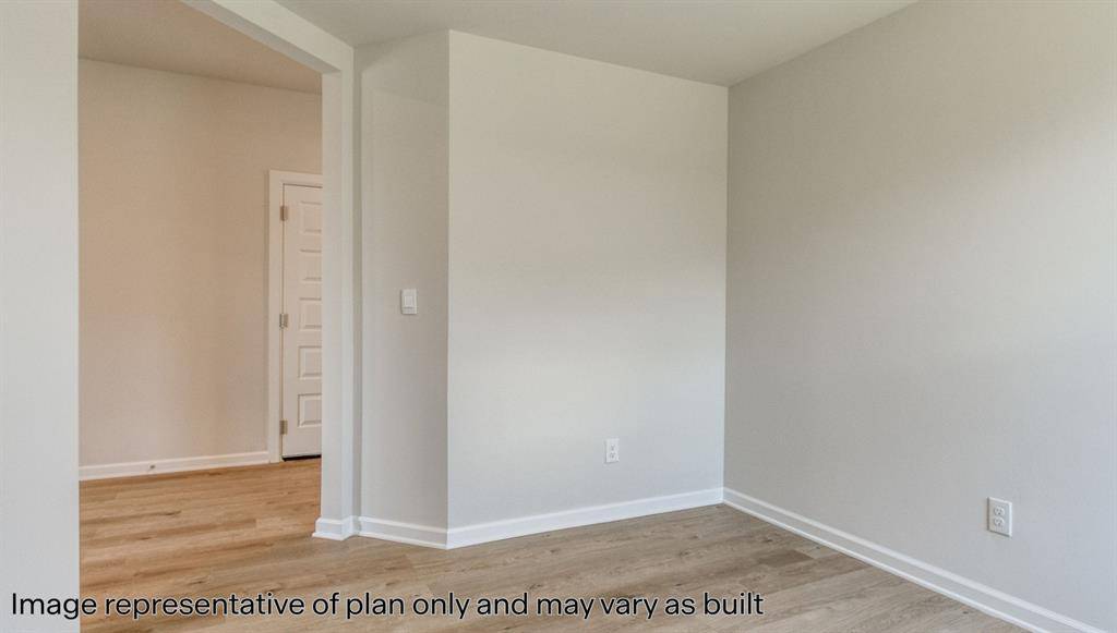 6001 Green Meadow LN, Oklahoma City, OK 73132