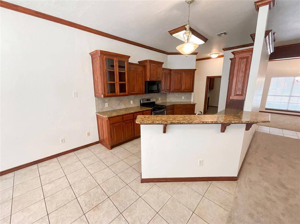 13808 S Robinson AVE, Oklahoma City, OK 73170