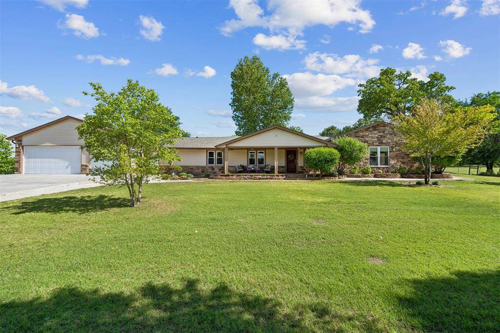 2264 County Road 1350 RD, Blanchard, OK 73010