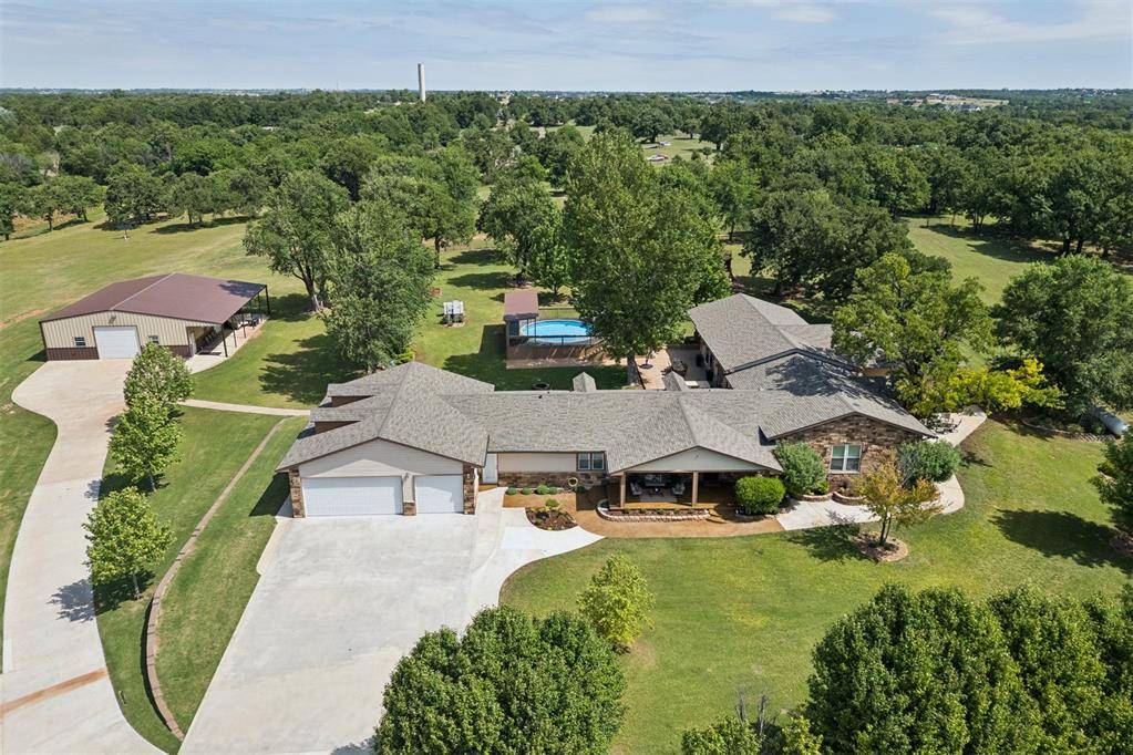 2264 County Road 1350 RD, Blanchard, OK 73010