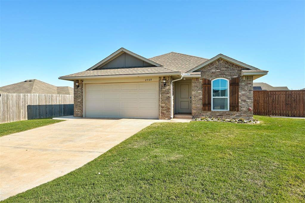 2709 NW 195th ST, Edmond, OK 73012