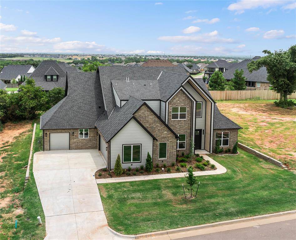 4548 Maple Ridge DR, Edmond, OK 73034