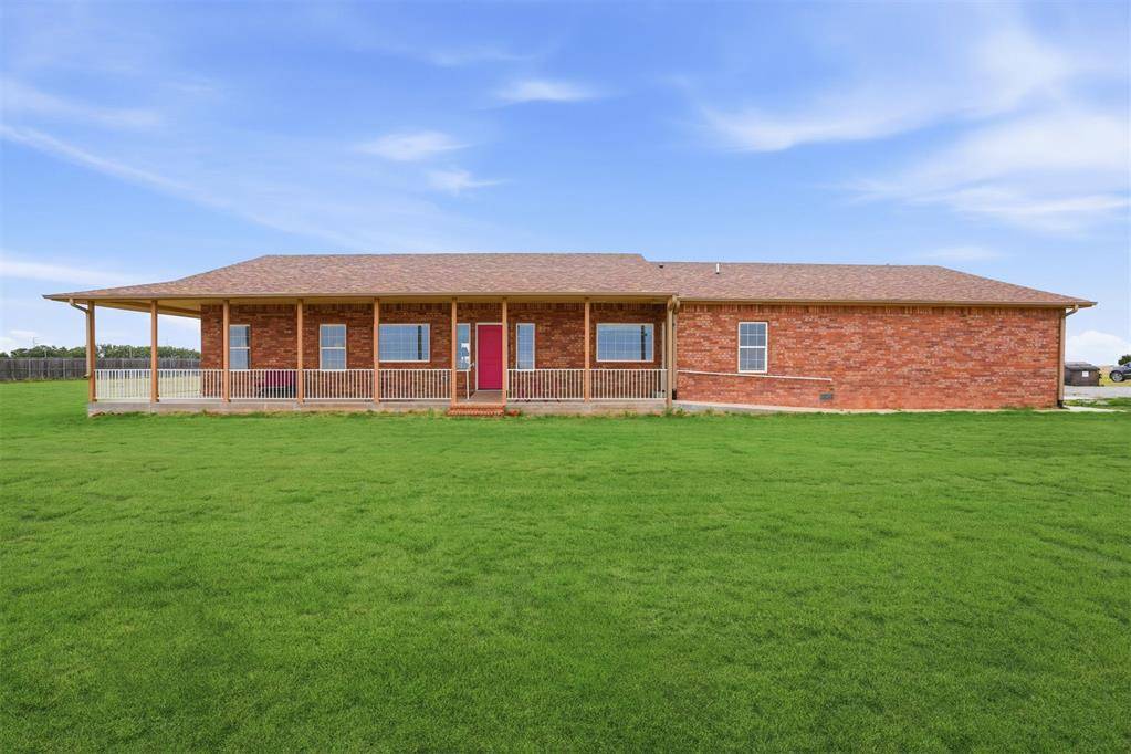 18784 E 1130 RD, Sayre, OK 73662