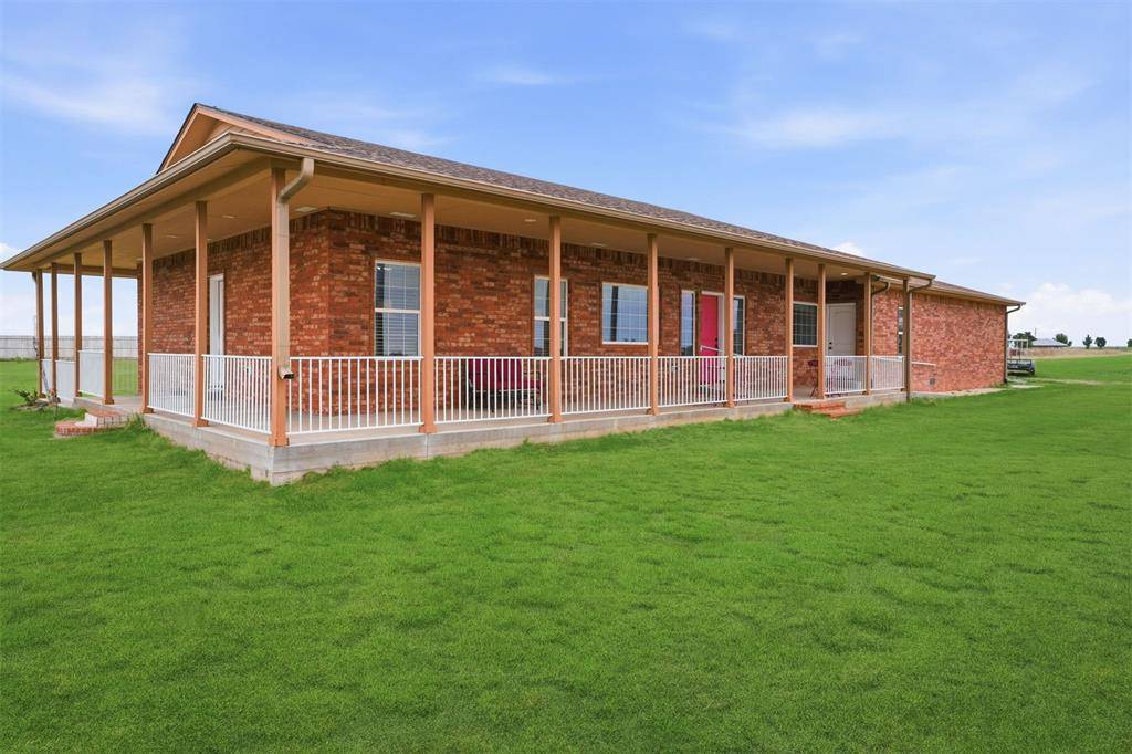 18784 E 1130 RD, Sayre, OK 73662
