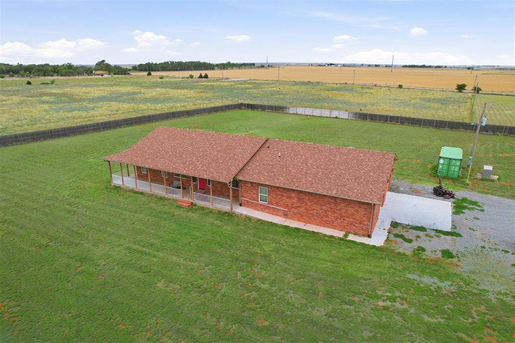 18784 E 1130 RD, Sayre, OK 73662