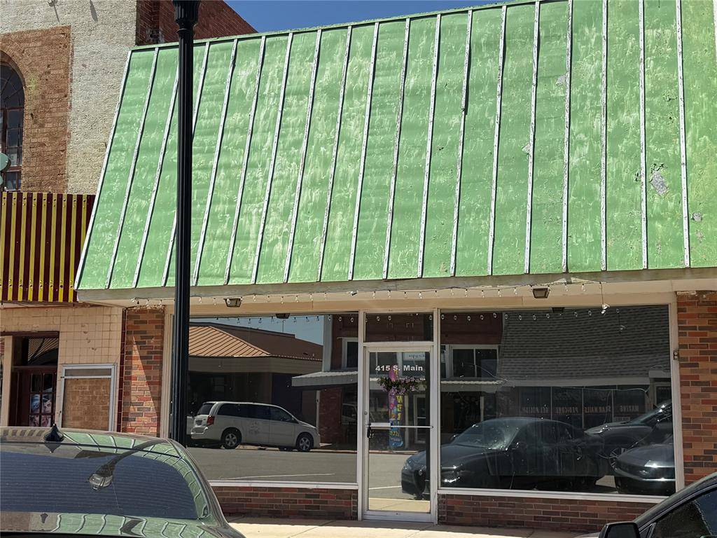 415 S Main ST, Hobart, OK 73651
