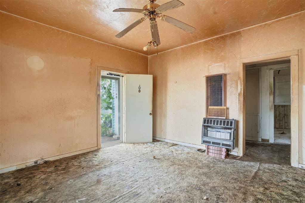 614 W 5th ST, Elk City, OK 73644