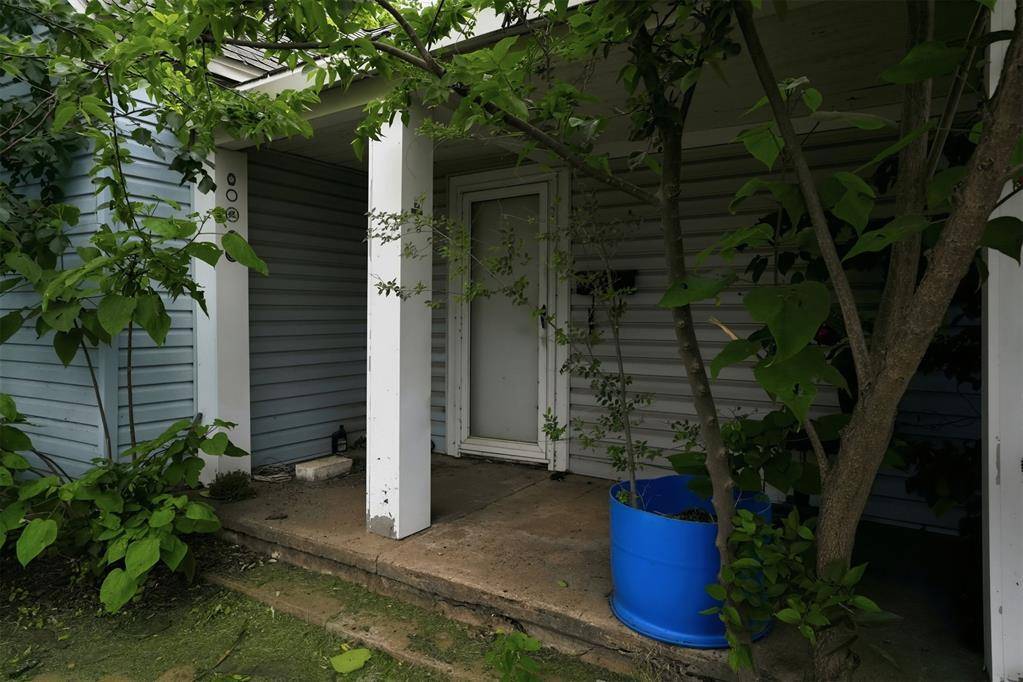 614 W 5th ST, Elk City, OK 73644